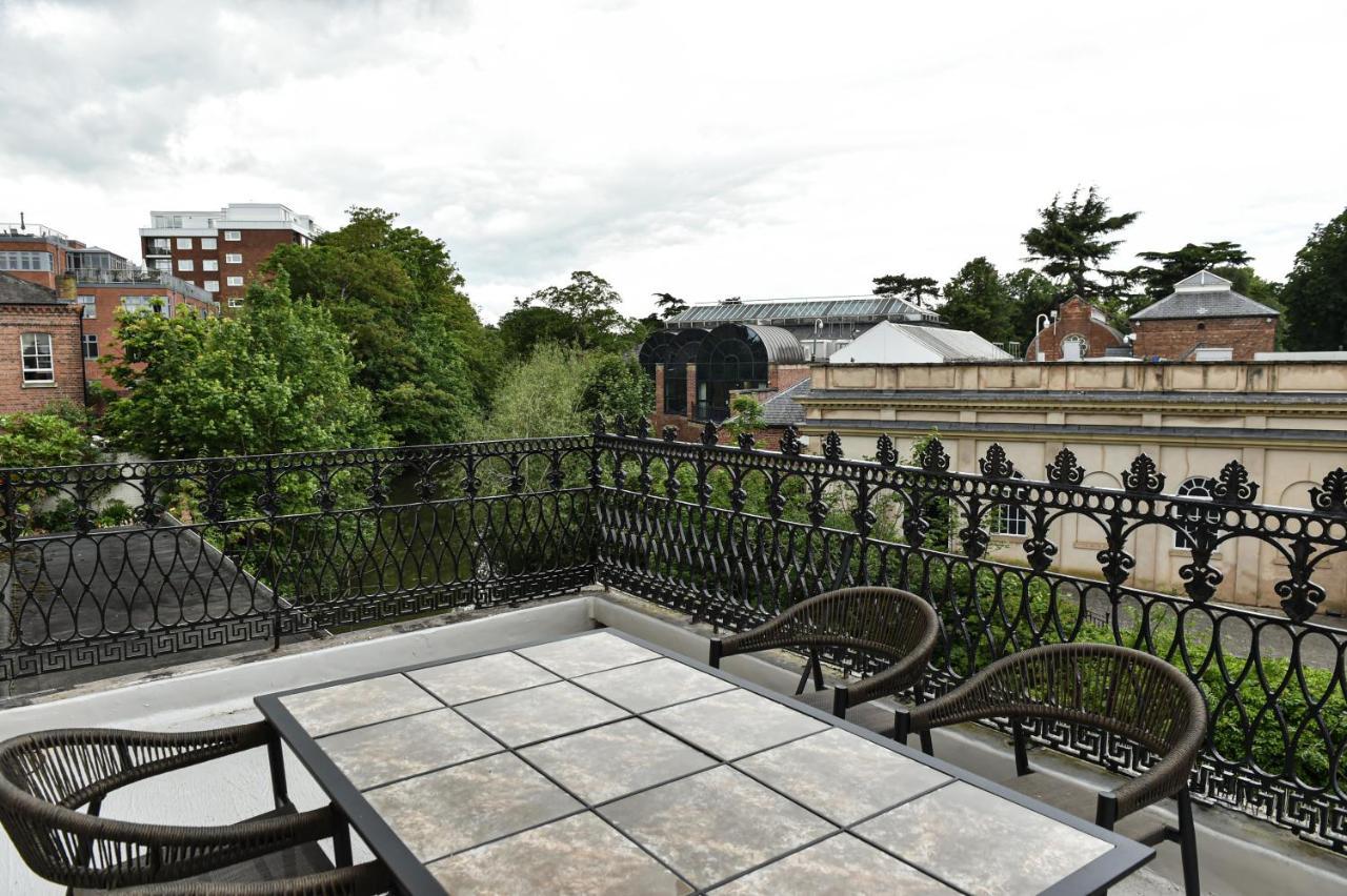 Victoria Colonnade Aparthotel Leamington Spa Exterior photo